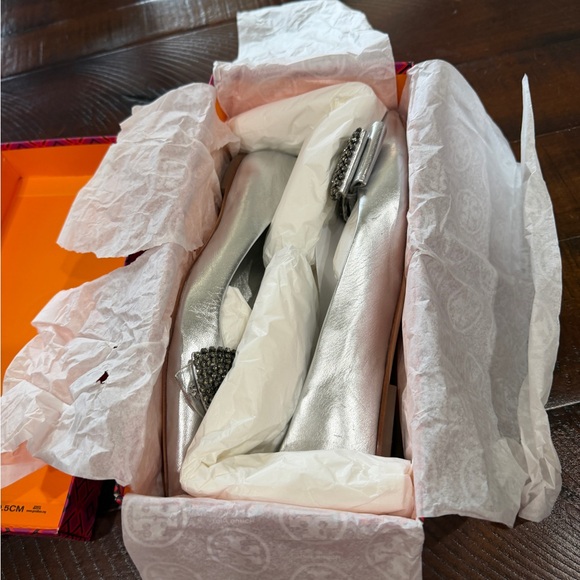 Tory Burch Rosalind Metallic Silver Ballet Flats with Rhinestone Bow - Picture 2 of 11